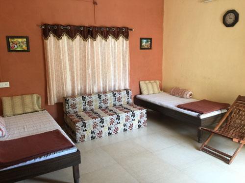 Mtdc Approved Mohiniraj Guest House Nashik Exterior foto
